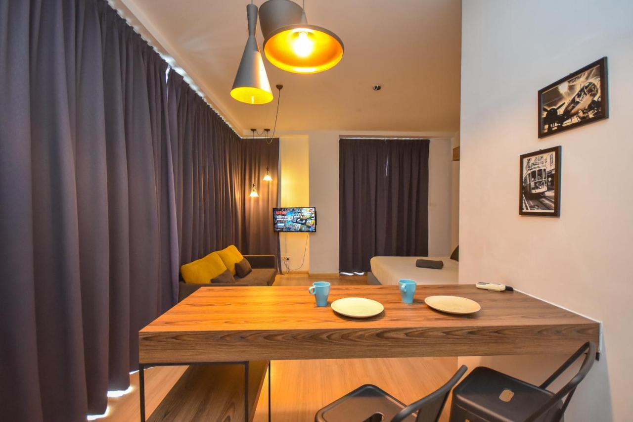 Cube 8Teens By Nest Home Johor Bahru Luaran gambar